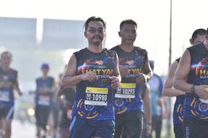 BIB: 201, 10293, 10980
                            <button type="button" onclick="openModal(3762858)" class="btn btn-primary btn-sm float-right btn-popup" data-toggle="modal" data-target=".modal-high-quality">
                        <i class="fas fa-shopping-cart"></i> Add to Cart
                    </button>
                                            <button type="button" onclick="isThisMe(3762858, true)" class="btn btn-success btn-sm float-right btn-popup btn-isme hidden" data-toggle="tooltip" data-placement="bottom" title="นี่คือรูปของคุณใช่ไหม คลิกที่นี่เพื่อเอาเข้าอัลบั้ม">
                        <i class="fas fa-plus"></i> Add to album
                    </button>
                    <button type="button" onclick="isThisMe(3762858, false)" class="btn btn-warning btn-sm float-right btn-popup btn-isnotme hidden">
                        <i class="fas fa-ban"></i> Remove from album
                    </button>