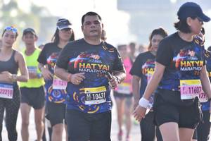 BIB: 207, 11607, 10431
                            <button type="button" onclick="openModal(3748207)" class="btn btn-primary btn-sm float-right btn-popup" data-toggle="modal" data-target=".modal-high-quality">
                        <i class="fas fa-shopping-cart"></i> Add to Cart
                    </button>
                                            <button type="button" onclick="isThisMe(3748207, true)" class="btn btn-success btn-sm float-right btn-popup btn-isme hidden" data-toggle="tooltip" data-placement="bottom" title="นี่คือรูปของคุณใช่ไหม คลิกที่นี่เพื่อเอาเข้าอัลบั้ม">
                        <i class="fas fa-plus"></i> Add to album
                    </button>
                    <button type="button" onclick="isThisMe(3748207, false)" class="btn btn-warning btn-sm float-right btn-popup btn-isnotme hidden">
                        <i class="fas fa-ban"></i> Remove from album
                    </button>