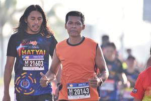 BIB: 21603, 20143
                            <button type="button" onclick="openModal(3750503)" class="btn btn-primary btn-sm float-right btn-popup" data-toggle="modal" data-target=".modal-high-quality">
                        <i class="fas fa-shopping-cart"></i> Add to Cart
                    </button>
                                            <button type="button" onclick="isThisMe(3750503, true)" class="btn btn-success btn-sm float-right btn-popup btn-isme hidden" data-toggle="tooltip" data-placement="bottom" title="นี่คือรูปของคุณใช่ไหม คลิกที่นี่เพื่อเอาเข้าอัลบั้ม">
                        <i class="fas fa-plus"></i> Add to album
                    </button>
                    <button type="button" onclick="isThisMe(3750503, false)" class="btn btn-warning btn-sm float-right btn-popup btn-isnotme hidden">
                        <i class="fas fa-ban"></i> Remove from album
                    </button>