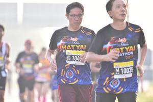 BIB: 1047, 201, 10035
                            <button type="button" onclick="openModal(3781356)" class="btn btn-primary btn-sm float-right btn-popup" data-toggle="modal" data-target=".modal-high-quality">
                        <i class="fas fa-shopping-cart"></i> Add to Cart
                    </button>
                                            <button type="button" onclick="isThisMe(3781356, true)" class="btn btn-success btn-sm float-right btn-popup btn-isme hidden" data-toggle="tooltip" data-placement="bottom" title="นี่คือรูปของคุณใช่ไหม คลิกที่นี่เพื่อเอาเข้าอัลบั้ม">
                        <i class="fas fa-plus"></i> Add to album
                    </button>
                    <button type="button" onclick="isThisMe(3781356, false)" class="btn btn-warning btn-sm float-right btn-popup btn-isnotme hidden">
                        <i class="fas fa-ban"></i> Remove from album
                    </button>