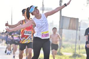 BIB: 41197, 12216
                            <button type="button" onclick="openModal(3760049)" class="btn btn-primary btn-sm float-right btn-popup" data-toggle="modal" data-target=".modal-high-quality">
                        <i class="fas fa-shopping-cart"></i> Add to Cart
                    </button>
                                            <button type="button" onclick="isThisMe(3760049, true)" class="btn btn-success btn-sm float-right btn-popup btn-isme hidden" data-toggle="tooltip" data-placement="bottom" title="นี่คือรูปของคุณใช่ไหม คลิกที่นี่เพื่อเอาเข้าอัลบั้ม">
                        <i class="fas fa-plus"></i> Add to album
                    </button>
                    <button type="button" onclick="isThisMe(3760049, false)" class="btn btn-warning btn-sm float-right btn-popup btn-isnotme hidden">
                        <i class="fas fa-ban"></i> Remove from album
                    </button>