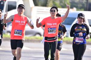 BIB: 21608, 21182, 22626
                            <button type="button" onclick="openModal(3671624)" class="btn btn-primary btn-sm float-right btn-popup" data-toggle="modal" data-target=".modal-high-quality">
                        <i class="fas fa-shopping-cart"></i> Add to Cart
                    </button>
                                            <button type="button" onclick="isThisMe(3671624, true)" class="btn btn-success btn-sm float-right btn-popup btn-isme hidden" data-toggle="tooltip" data-placement="bottom" title="นี่คือรูปของคุณใช่ไหม คลิกที่นี่เพื่อเอาเข้าอัลบั้ม">
                        <i class="fas fa-plus"></i> Add to album
                    </button>
                    <button type="button" onclick="isThisMe(3671624, false)" class="btn btn-warning btn-sm float-right btn-popup btn-isnotme hidden">
                        <i class="fas fa-ban"></i> Remove from album
                    </button>