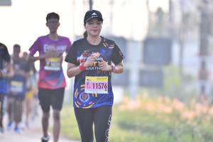 BIB: 11576
                            <button type="button" onclick="openModal(3779276)" class="btn btn-primary btn-sm float-right btn-popup" data-toggle="modal" data-target=".modal-high-quality">
                        <i class="fas fa-shopping-cart"></i> Add to Cart
                    </button>
                                            <button type="button" onclick="isThisMe(3779276, true)" class="btn btn-success btn-sm float-right btn-popup btn-isme hidden" data-toggle="tooltip" data-placement="bottom" title="นี่คือรูปของคุณใช่ไหม คลิกที่นี่เพื่อเอาเข้าอัลบั้ม">
                        <i class="fas fa-plus"></i> Add to album
                    </button>
                    <button type="button" onclick="isThisMe(3779276, false)" class="btn btn-warning btn-sm float-right btn-popup btn-isnotme hidden">
                        <i class="fas fa-ban"></i> Remove from album
                    </button>