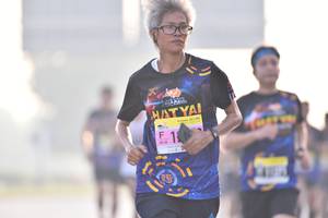 BIB: 
                            <button type="button" onclick="openModal(3780689)" class="btn btn-primary btn-sm float-right btn-popup" data-toggle="modal" data-target=".modal-high-quality">
                        <i class="fas fa-shopping-cart"></i> Add to Cart
                    </button>
                                            <button type="button" onclick="isThisMe(3780689, true)" class="btn btn-success btn-sm float-right btn-popup btn-isme hidden" data-toggle="tooltip" data-placement="bottom" title="นี่คือรูปของคุณใช่ไหม คลิกที่นี่เพื่อเอาเข้าอัลบั้ม">
                        <i class="fas fa-plus"></i> Add to album
                    </button>
                    <button type="button" onclick="isThisMe(3780689, false)" class="btn btn-warning btn-sm float-right btn-popup btn-isnotme hidden">
                        <i class="fas fa-ban"></i> Remove from album
                    </button>