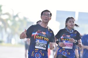 BIB: 22214, 209714
                            <button type="button" onclick="openModal(3752804)" class="btn btn-primary btn-sm float-right btn-popup" data-toggle="modal" data-target=".modal-high-quality">
                        <i class="fas fa-shopping-cart"></i> Add to Cart
                    </button>
                                            <button type="button" onclick="isThisMe(3752804, true)" class="btn btn-success btn-sm float-right btn-popup btn-isme hidden" data-toggle="tooltip" data-placement="bottom" title="นี่คือรูปของคุณใช่ไหม คลิกที่นี่เพื่อเอาเข้าอัลบั้ม">
                        <i class="fas fa-plus"></i> Add to album
                    </button>
                    <button type="button" onclick="isThisMe(3752804, false)" class="btn btn-warning btn-sm float-right btn-popup btn-isnotme hidden">
                        <i class="fas fa-ban"></i> Remove from album
                    </button>