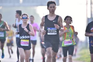 BIB: 21334, 11842
                            <button type="button" onclick="openModal(3778975)" class="btn btn-primary btn-sm float-right btn-popup" data-toggle="modal" data-target=".modal-high-quality">
                        <i class="fas fa-shopping-cart"></i> Add to Cart
                    </button>
                                            <button type="button" onclick="isThisMe(3778975, true)" class="btn btn-success btn-sm float-right btn-popup btn-isme hidden" data-toggle="tooltip" data-placement="bottom" title="นี่คือรูปของคุณใช่ไหม คลิกที่นี่เพื่อเอาเข้าอัลบั้ม">
                        <i class="fas fa-plus"></i> Add to album
                    </button>
                    <button type="button" onclick="isThisMe(3778975, false)" class="btn btn-warning btn-sm float-right btn-popup btn-isnotme hidden">
                        <i class="fas fa-ban"></i> Remove from album
                    </button>