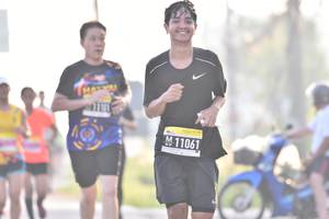 BIB: 11061
                            <button type="button" onclick="openModal(3781235)" class="btn btn-primary btn-sm float-right btn-popup" data-toggle="modal" data-target=".modal-high-quality">
                        <i class="fas fa-shopping-cart"></i> Add to Cart
                    </button>
                                            <button type="button" onclick="isThisMe(3781235, true)" class="btn btn-success btn-sm float-right btn-popup btn-isme hidden" data-toggle="tooltip" data-placement="bottom" title="นี่คือรูปของคุณใช่ไหม คลิกที่นี่เพื่อเอาเข้าอัลบั้ม">
                        <i class="fas fa-plus"></i> Add to album
                    </button>
                    <button type="button" onclick="isThisMe(3781235, false)" class="btn btn-warning btn-sm float-right btn-popup btn-isnotme hidden">
                        <i class="fas fa-ban"></i> Remove from album
                    </button>