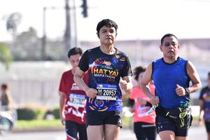 BIB: 2019, 20957, 
                            <button type="button" onclick="openModal(3672746)" class="btn btn-primary btn-sm float-right btn-popup" data-toggle="modal" data-target=".modal-high-quality">
                        <i class="fas fa-shopping-cart"></i> Add to Cart
                    </button>
                                            <button type="button" onclick="isThisMe(3672746, true)" class="btn btn-success btn-sm float-right btn-popup btn-isme hidden" data-toggle="tooltip" data-placement="bottom" title="นี่คือรูปของคุณใช่ไหม คลิกที่นี่เพื่อเอาเข้าอัลบั้ม">
                        <i class="fas fa-plus"></i> Add to album
                    </button>
                    <button type="button" onclick="isThisMe(3672746, false)" class="btn btn-warning btn-sm float-right btn-popup btn-isnotme hidden">
                        <i class="fas fa-ban"></i> Remove from album
                    </button>