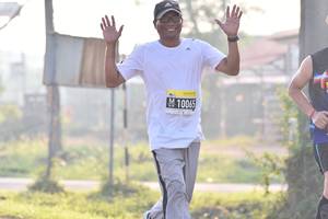 BIB: 
                            <button type="button" onclick="openModal(3755460)" class="btn btn-primary btn-sm float-right btn-popup" data-toggle="modal" data-target=".modal-high-quality">
                        <i class="fas fa-shopping-cart"></i> Add to Cart
                    </button>
                                            <button type="button" onclick="isThisMe(3755460, true)" class="btn btn-success btn-sm float-right btn-popup btn-isme hidden" data-toggle="tooltip" data-placement="bottom" title="นี่คือรูปของคุณใช่ไหม คลิกที่นี่เพื่อเอาเข้าอัลบั้ม">
                        <i class="fas fa-plus"></i> Add to album
                    </button>
                    <button type="button" onclick="isThisMe(3755460, false)" class="btn btn-warning btn-sm float-right btn-popup btn-isnotme hidden">
                        <i class="fas fa-ban"></i> Remove from album
                    </button>