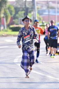 BIB: 
                            <button type="button" onclick="openModal(3679960)" class="btn btn-primary btn-sm float-right btn-popup" data-toggle="modal" data-target=".modal-high-quality">
                        <i class="fas fa-shopping-cart"></i> Add to Cart
                    </button>
                                            <button type="button" onclick="isThisMe(3679960, true)" class="btn btn-success btn-sm float-right btn-popup btn-isme hidden" data-toggle="tooltip" data-placement="bottom" title="นี่คือรูปของคุณใช่ไหม คลิกที่นี่เพื่อเอาเข้าอัลบั้ม">
                        <i class="fas fa-plus"></i> Add to album
                    </button>
                    <button type="button" onclick="isThisMe(3679960, false)" class="btn btn-warning btn-sm float-right btn-popup btn-isnotme hidden">
                        <i class="fas fa-ban"></i> Remove from album
                    </button>