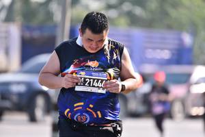 BIB: 
                            <button type="button" onclick="openModal(3701734)" class="btn btn-primary btn-sm float-right btn-popup" data-toggle="modal" data-target=".modal-high-quality">
                        <i class="fas fa-shopping-cart"></i> Add to Cart
                    </button>
                                            <button type="button" onclick="isThisMe(3701734, true)" class="btn btn-success btn-sm float-right btn-popup btn-isme hidden" data-toggle="tooltip" data-placement="bottom" title="นี่คือรูปของคุณใช่ไหม คลิกที่นี่เพื่อเอาเข้าอัลบั้ม">
                        <i class="fas fa-plus"></i> Add to album
                    </button>
                    <button type="button" onclick="isThisMe(3701734, false)" class="btn btn-warning btn-sm float-right btn-popup btn-isnotme hidden">
                        <i class="fas fa-ban"></i> Remove from album
                    </button>