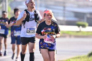 BIB: 20923, 22042
                            <button type="button" onclick="openModal(3664948)" class="btn btn-primary btn-sm float-right btn-popup" data-toggle="modal" data-target=".modal-high-quality">
                        <i class="fas fa-shopping-cart"></i> Add to Cart
                    </button>
                                            <button type="button" onclick="isThisMe(3664948, true)" class="btn btn-success btn-sm float-right btn-popup btn-isme hidden" data-toggle="tooltip" data-placement="bottom" title="นี่คือรูปของคุณใช่ไหม คลิกที่นี่เพื่อเอาเข้าอัลบั้ม">
                        <i class="fas fa-plus"></i> Add to album
                    </button>
                    <button type="button" onclick="isThisMe(3664948, false)" class="btn btn-warning btn-sm float-right btn-popup btn-isnotme hidden">
                        <i class="fas fa-ban"></i> Remove from album
                    </button>