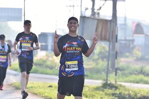 BIB: 10965
                            <button type="button" onclick="openModal(3746480)" class="btn btn-primary btn-sm float-right btn-popup" data-toggle="modal" data-target=".modal-high-quality">
                        <i class="fas fa-shopping-cart"></i> Add to Cart
                    </button>
                                            <button type="button" onclick="isThisMe(3746480, true)" class="btn btn-success btn-sm float-right btn-popup btn-isme hidden" data-toggle="tooltip" data-placement="bottom" title="นี่คือรูปของคุณใช่ไหม คลิกที่นี่เพื่อเอาเข้าอัลบั้ม">
                        <i class="fas fa-plus"></i> Add to album
                    </button>
                    <button type="button" onclick="isThisMe(3746480, false)" class="btn btn-warning btn-sm float-right btn-popup btn-isnotme hidden">
                        <i class="fas fa-ban"></i> Remove from album
                    </button>