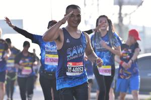 BIB: 1240, 40053, 11830
                            <button type="button" onclick="openModal(3766023)" class="btn btn-primary btn-sm float-right btn-popup" data-toggle="modal" data-target=".modal-high-quality">
                        <i class="fas fa-shopping-cart"></i> Add to Cart
                    </button>
                                            <button type="button" onclick="isThisMe(3766023, true)" class="btn btn-success btn-sm float-right btn-popup btn-isme hidden" data-toggle="tooltip" data-placement="bottom" title="นี่คือรูปของคุณใช่ไหม คลิกที่นี่เพื่อเอาเข้าอัลบั้ม">
                        <i class="fas fa-plus"></i> Add to album
                    </button>
                    <button type="button" onclick="isThisMe(3766023, false)" class="btn btn-warning btn-sm float-right btn-popup btn-isnotme hidden">
                        <i class="fas fa-ban"></i> Remove from album
                    </button>