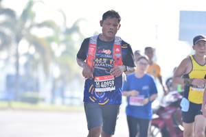 BIB: 40959
                            <button type="button" onclick="openModal(3740299)" class="btn btn-primary btn-sm float-right btn-popup" data-toggle="modal" data-target=".modal-high-quality">
                        <i class="fas fa-shopping-cart"></i> Add to Cart
                    </button>
                                            <button type="button" onclick="isThisMe(3740299, true)" class="btn btn-success btn-sm float-right btn-popup btn-isme hidden" data-toggle="tooltip" data-placement="bottom" title="นี่คือรูปของคุณใช่ไหม คลิกที่นี่เพื่อเอาเข้าอัลบั้ม">
                        <i class="fas fa-plus"></i> Add to album
                    </button>
                    <button type="button" onclick="isThisMe(3740299, false)" class="btn btn-warning btn-sm float-right btn-popup btn-isnotme hidden">
                        <i class="fas fa-ban"></i> Remove from album
                    </button>