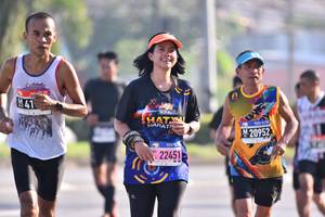 BIB: 20952, 22451
                            <button type="button" onclick="openModal(3665438)" class="btn btn-primary btn-sm float-right btn-popup" data-toggle="modal" data-target=".modal-high-quality">
                        <i class="fas fa-shopping-cart"></i> Add to Cart
                    </button>
                                            <button type="button" onclick="isThisMe(3665438, true)" class="btn btn-success btn-sm float-right btn-popup btn-isme hidden" data-toggle="tooltip" data-placement="bottom" title="นี่คือรูปของคุณใช่ไหม คลิกที่นี่เพื่อเอาเข้าอัลบั้ม">
                        <i class="fas fa-plus"></i> Add to album
                    </button>
                    <button type="button" onclick="isThisMe(3665438, false)" class="btn btn-warning btn-sm float-right btn-popup btn-isnotme hidden">
                        <i class="fas fa-ban"></i> Remove from album
                    </button>