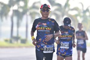 BIB: 2019, 21401, 21310
                            <button type="button" onclick="openModal(3748149)" class="btn btn-primary btn-sm float-right btn-popup" data-toggle="modal" data-target=".modal-high-quality">
                        <i class="fas fa-shopping-cart"></i> Add to Cart
                    </button>
                                            <button type="button" onclick="isThisMe(3748149, true)" class="btn btn-success btn-sm float-right btn-popup btn-isme hidden" data-toggle="tooltip" data-placement="bottom" title="นี่คือรูปของคุณใช่ไหม คลิกที่นี่เพื่อเอาเข้าอัลบั้ม">
                        <i class="fas fa-plus"></i> Add to album
                    </button>
                    <button type="button" onclick="isThisMe(3748149, false)" class="btn btn-warning btn-sm float-right btn-popup btn-isnotme hidden">
                        <i class="fas fa-ban"></i> Remove from album
                    </button>