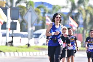 BIB: 
                            <button type="button" onclick="openModal(3691459)" class="btn btn-primary btn-sm float-right btn-popup" data-toggle="modal" data-target=".modal-high-quality">
                        <i class="fas fa-shopping-cart"></i> Add to Cart
                    </button>
                                            <button type="button" onclick="isThisMe(3691459, true)" class="btn btn-success btn-sm float-right btn-popup btn-isme hidden" data-toggle="tooltip" data-placement="bottom" title="นี่คือรูปของคุณใช่ไหม คลิกที่นี่เพื่อเอาเข้าอัลบั้ม">
                        <i class="fas fa-plus"></i> Add to album
                    </button>
                    <button type="button" onclick="isThisMe(3691459, false)" class="btn btn-warning btn-sm float-right btn-popup btn-isnotme hidden">
                        <i class="fas fa-ban"></i> Remove from album
                    </button>