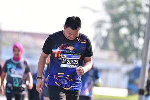 BIB: 20425
                            <button type="button" onclick="openModal(3693476)" class="btn btn-primary btn-sm float-right btn-popup" data-toggle="modal" data-target=".modal-high-quality">
                        <i class="fas fa-shopping-cart"></i> Add to Cart
                    </button>
                                            <button type="button" onclick="isThisMe(3693476, true)" class="btn btn-success btn-sm float-right btn-popup btn-isme hidden" data-toggle="tooltip" data-placement="bottom" title="นี่คือรูปของคุณใช่ไหม คลิกที่นี่เพื่อเอาเข้าอัลบั้ม">
                        <i class="fas fa-plus"></i> Add to album
                    </button>
                    <button type="button" onclick="isThisMe(3693476, false)" class="btn btn-warning btn-sm float-right btn-popup btn-isnotme hidden">
                        <i class="fas fa-ban"></i> Remove from album
                    </button>