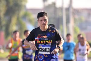 BIB: 20180
                            <button type="button" onclick="openModal(3740949)" class="btn btn-primary btn-sm float-right btn-popup" data-toggle="modal" data-target=".modal-high-quality">
                        <i class="fas fa-shopping-cart"></i> Add to Cart
                    </button>
                                            <button type="button" onclick="isThisMe(3740949, true)" class="btn btn-success btn-sm float-right btn-popup btn-isme hidden" data-toggle="tooltip" data-placement="bottom" title="นี่คือรูปของคุณใช่ไหม คลิกที่นี่เพื่อเอาเข้าอัลบั้ม">
                        <i class="fas fa-plus"></i> Add to album
                    </button>
                    <button type="button" onclick="isThisMe(3740949, false)" class="btn btn-warning btn-sm float-right btn-popup btn-isnotme hidden">
                        <i class="fas fa-ban"></i> Remove from album
                    </button>