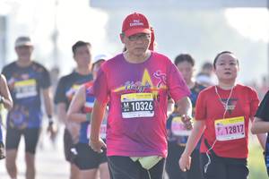 BIB: 10326, 12817
                            <button type="button" onclick="openModal(3749885)" class="btn btn-primary btn-sm float-right btn-popup" data-toggle="modal" data-target=".modal-high-quality">
                        <i class="fas fa-shopping-cart"></i> Add to Cart
                    </button>
                                            <button type="button" onclick="isThisMe(3749885, true)" class="btn btn-success btn-sm float-right btn-popup btn-isme hidden" data-toggle="tooltip" data-placement="bottom" title="นี่คือรูปของคุณใช่ไหม คลิกที่นี่เพื่อเอาเข้าอัลบั้ม">
                        <i class="fas fa-plus"></i> Add to album
                    </button>
                    <button type="button" onclick="isThisMe(3749885, false)" class="btn btn-warning btn-sm float-right btn-popup btn-isnotme hidden">
                        <i class="fas fa-ban"></i> Remove from album
                    </button>