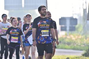 BIB: 2019, 1325, 201, 12844
                            <button type="button" onclick="openModal(3745745)" class="btn btn-primary btn-sm float-right btn-popup" data-toggle="modal" data-target=".modal-high-quality">
                        <i class="fas fa-shopping-cart"></i> Add to Cart
                    </button>
                                            <button type="button" onclick="isThisMe(3745745, true)" class="btn btn-success btn-sm float-right btn-popup btn-isme hidden" data-toggle="tooltip" data-placement="bottom" title="นี่คือรูปของคุณใช่ไหม คลิกที่นี่เพื่อเอาเข้าอัลบั้ม">
                        <i class="fas fa-plus"></i> Add to album
                    </button>
                    <button type="button" onclick="isThisMe(3745745, false)" class="btn btn-warning btn-sm float-right btn-popup btn-isnotme hidden">
                        <i class="fas fa-ban"></i> Remove from album
                    </button>