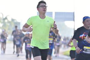 BIB: 106
                            <button type="button" onclick="openModal(3747238)" class="btn btn-primary btn-sm float-right btn-popup" data-toggle="modal" data-target=".modal-high-quality">
                        <i class="fas fa-shopping-cart"></i> Add to Cart
                    </button>
                                            <button type="button" onclick="isThisMe(3747238, true)" class="btn btn-success btn-sm float-right btn-popup btn-isme hidden" data-toggle="tooltip" data-placement="bottom" title="นี่คือรูปของคุณใช่ไหม คลิกที่นี่เพื่อเอาเข้าอัลบั้ม">
                        <i class="fas fa-plus"></i> Add to album
                    </button>
                    <button type="button" onclick="isThisMe(3747238, false)" class="btn btn-warning btn-sm float-right btn-popup btn-isnotme hidden">
                        <i class="fas fa-ban"></i> Remove from album
                    </button>