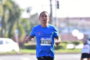 BIB: 20657
                            <button type="button" onclick="openModal(3682171)" class="btn btn-primary btn-sm float-right btn-popup" data-toggle="modal" data-target=".modal-high-quality">
                        <i class="fas fa-shopping-cart"></i> Add to Cart
                    </button>
                                            <button type="button" onclick="isThisMe(3682171, true)" class="btn btn-success btn-sm float-right btn-popup btn-isme hidden" data-toggle="tooltip" data-placement="bottom" title="นี่คือรูปของคุณใช่ไหม คลิกที่นี่เพื่อเอาเข้าอัลบั้ม">
                        <i class="fas fa-plus"></i> Add to album
                    </button>
                    <button type="button" onclick="isThisMe(3682171, false)" class="btn btn-warning btn-sm float-right btn-popup btn-isnotme hidden">
                        <i class="fas fa-ban"></i> Remove from album
                    </button>