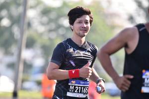 BIB: 21165
                            <button type="button" onclick="openModal(3687386)" class="btn btn-primary btn-sm float-right btn-popup" data-toggle="modal" data-target=".modal-high-quality">
                        <i class="fas fa-shopping-cart"></i> Add to Cart
                    </button>
                                            <button type="button" onclick="isThisMe(3687386, true)" class="btn btn-success btn-sm float-right btn-popup btn-isme hidden" data-toggle="tooltip" data-placement="bottom" title="นี่คือรูปของคุณใช่ไหม คลิกที่นี่เพื่อเอาเข้าอัลบั้ม">
                        <i class="fas fa-plus"></i> Add to album
                    </button>
                    <button type="button" onclick="isThisMe(3687386, false)" class="btn btn-warning btn-sm float-right btn-popup btn-isnotme hidden">
                        <i class="fas fa-ban"></i> Remove from album
                    </button>