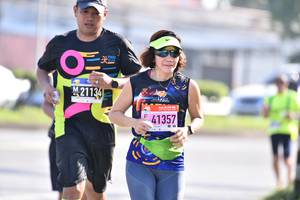 BIB: 211, 41357
                            <button type="button" onclick="openModal(3696501)" class="btn btn-primary btn-sm float-right btn-popup" data-toggle="modal" data-target=".modal-high-quality">
                        <i class="fas fa-shopping-cart"></i> Add to Cart
                    </button>
                                            <button type="button" onclick="isThisMe(3696501, true)" class="btn btn-success btn-sm float-right btn-popup btn-isme hidden" data-toggle="tooltip" data-placement="bottom" title="นี่คือรูปของคุณใช่ไหม คลิกที่นี่เพื่อเอาเข้าอัลบั้ม">
                        <i class="fas fa-plus"></i> Add to album
                    </button>
                    <button type="button" onclick="isThisMe(3696501, false)" class="btn btn-warning btn-sm float-right btn-popup btn-isnotme hidden">
                        <i class="fas fa-ban"></i> Remove from album
                    </button>