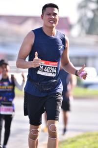 BIB: 40204
                            <button type="button" onclick="openModal(3698875)" class="btn btn-primary btn-sm float-right btn-popup" data-toggle="modal" data-target=".modal-high-quality">
                        <i class="fas fa-shopping-cart"></i> Add to Cart
                    </button>
                                            <button type="button" onclick="isThisMe(3698875, true)" class="btn btn-success btn-sm float-right btn-popup btn-isme hidden" data-toggle="tooltip" data-placement="bottom" title="นี่คือรูปของคุณใช่ไหม คลิกที่นี่เพื่อเอาเข้าอัลบั้ม">
                        <i class="fas fa-plus"></i> Add to album
                    </button>
                    <button type="button" onclick="isThisMe(3698875, false)" class="btn btn-warning btn-sm float-right btn-popup btn-isnotme hidden">
                        <i class="fas fa-ban"></i> Remove from album
                    </button>