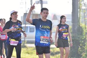 BIB: 100, 40367, 1258
                            <button type="button" onclick="openModal(3748252)" class="btn btn-primary btn-sm float-right btn-popup" data-toggle="modal" data-target=".modal-high-quality">
                        <i class="fas fa-shopping-cart"></i> Add to Cart
                    </button>
                                            <button type="button" onclick="isThisMe(3748252, true)" class="btn btn-success btn-sm float-right btn-popup btn-isme hidden" data-toggle="tooltip" data-placement="bottom" title="นี่คือรูปของคุณใช่ไหม คลิกที่นี่เพื่อเอาเข้าอัลบั้ม">
                        <i class="fas fa-plus"></i> Add to album
                    </button>
                    <button type="button" onclick="isThisMe(3748252, false)" class="btn btn-warning btn-sm float-right btn-popup btn-isnotme hidden">
                        <i class="fas fa-ban"></i> Remove from album
                    </button>