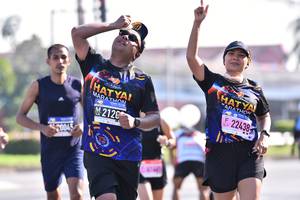 BIB: 22438, 212
                            <button type="button" onclick="openModal(3682144)" class="btn btn-primary btn-sm float-right btn-popup" data-toggle="modal" data-target=".modal-high-quality">
                        <i class="fas fa-shopping-cart"></i> Add to Cart
                    </button>
                                            <button type="button" onclick="isThisMe(3682144, true)" class="btn btn-success btn-sm float-right btn-popup btn-isme hidden" data-toggle="tooltip" data-placement="bottom" title="นี่คือรูปของคุณใช่ไหม คลิกที่นี่เพื่อเอาเข้าอัลบั้ม">
                        <i class="fas fa-plus"></i> Add to album
                    </button>
                    <button type="button" onclick="isThisMe(3682144, false)" class="btn btn-warning btn-sm float-right btn-popup btn-isnotme hidden">
                        <i class="fas fa-ban"></i> Remove from album
                    </button>