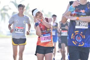 BIB: 20085, 21923
                            <button type="button" onclick="openModal(3738776)" class="btn btn-primary btn-sm float-right btn-popup" data-toggle="modal" data-target=".modal-high-quality">
                        <i class="fas fa-shopping-cart"></i> Add to Cart
                    </button>
                                            <button type="button" onclick="isThisMe(3738776, true)" class="btn btn-success btn-sm float-right btn-popup btn-isme hidden" data-toggle="tooltip" data-placement="bottom" title="นี่คือรูปของคุณใช่ไหม คลิกที่นี่เพื่อเอาเข้าอัลบั้ม">
                        <i class="fas fa-plus"></i> Add to album
                    </button>
                    <button type="button" onclick="isThisMe(3738776, false)" class="btn btn-warning btn-sm float-right btn-popup btn-isnotme hidden">
                        <i class="fas fa-ban"></i> Remove from album
                    </button>