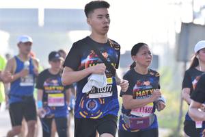 BIB: 377
                            <button type="button" onclick="openModal(3747431)" class="btn btn-primary btn-sm float-right btn-popup" data-toggle="modal" data-target=".modal-high-quality">
                        <i class="fas fa-shopping-cart"></i> Add to Cart
                    </button>
                                            <button type="button" onclick="isThisMe(3747431, true)" class="btn btn-success btn-sm float-right btn-popup btn-isme hidden" data-toggle="tooltip" data-placement="bottom" title="นี่คือรูปของคุณใช่ไหม คลิกที่นี่เพื่อเอาเข้าอัลบั้ม">
                        <i class="fas fa-plus"></i> Add to album
                    </button>
                    <button type="button" onclick="isThisMe(3747431, false)" class="btn btn-warning btn-sm float-right btn-popup btn-isnotme hidden">
                        <i class="fas fa-ban"></i> Remove from album
                    </button>