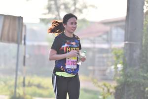 BIB: 115
                            <button type="button" onclick="openModal(3754942)" class="btn btn-primary btn-sm float-right btn-popup" data-toggle="modal" data-target=".modal-high-quality">
                        <i class="fas fa-shopping-cart"></i> Add to Cart
                    </button>
                                            <button type="button" onclick="isThisMe(3754942, true)" class="btn btn-success btn-sm float-right btn-popup btn-isme hidden" data-toggle="tooltip" data-placement="bottom" title="นี่คือรูปของคุณใช่ไหม คลิกที่นี่เพื่อเอาเข้าอัลบั้ม">
                        <i class="fas fa-plus"></i> Add to album
                    </button>
                    <button type="button" onclick="isThisMe(3754942, false)" class="btn btn-warning btn-sm float-right btn-popup btn-isnotme hidden">
                        <i class="fas fa-ban"></i> Remove from album
                    </button>