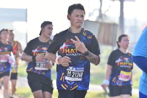 BIB: 248
                            <button type="button" onclick="openModal(3751705)" class="btn btn-primary btn-sm float-right btn-popup" data-toggle="modal" data-target=".modal-high-quality">
                        <i class="fas fa-shopping-cart"></i> Add to Cart
                    </button>
                                            <button type="button" onclick="isThisMe(3751705, true)" class="btn btn-success btn-sm float-right btn-popup btn-isme hidden" data-toggle="tooltip" data-placement="bottom" title="นี่คือรูปของคุณใช่ไหม คลิกที่นี่เพื่อเอาเข้าอัลบั้ม">
                        <i class="fas fa-plus"></i> Add to album
                    </button>
                    <button type="button" onclick="isThisMe(3751705, false)" class="btn btn-warning btn-sm float-right btn-popup btn-isnotme hidden">
                        <i class="fas fa-ban"></i> Remove from album
                    </button>