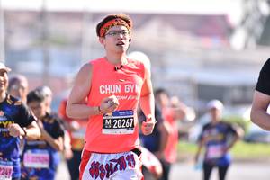 BIB: 20267, 249
                            <button type="button" onclick="openModal(3687942)" class="btn btn-primary btn-sm float-right btn-popup" data-toggle="modal" data-target=".modal-high-quality">
                        <i class="fas fa-shopping-cart"></i> Add to Cart
                    </button>
                                            <button type="button" onclick="isThisMe(3687942, true)" class="btn btn-success btn-sm float-right btn-popup btn-isme hidden" data-toggle="tooltip" data-placement="bottom" title="นี่คือรูปของคุณใช่ไหม คลิกที่นี่เพื่อเอาเข้าอัลบั้ม">
                        <i class="fas fa-plus"></i> Add to album
                    </button>
                    <button type="button" onclick="isThisMe(3687942, false)" class="btn btn-warning btn-sm float-right btn-popup btn-isnotme hidden">
                        <i class="fas fa-ban"></i> Remove from album
                    </button>