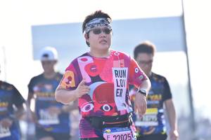 BIB: 22025
                            <button type="button" onclick="openModal(3740015)" class="btn btn-primary btn-sm float-right btn-popup" data-toggle="modal" data-target=".modal-high-quality">
                        <i class="fas fa-shopping-cart"></i> Add to Cart
                    </button>
                                            <button type="button" onclick="isThisMe(3740015, true)" class="btn btn-success btn-sm float-right btn-popup btn-isme hidden" data-toggle="tooltip" data-placement="bottom" title="นี่คือรูปของคุณใช่ไหม คลิกที่นี่เพื่อเอาเข้าอัลบั้ม">
                        <i class="fas fa-plus"></i> Add to album
                    </button>
                    <button type="button" onclick="isThisMe(3740015, false)" class="btn btn-warning btn-sm float-right btn-popup btn-isnotme hidden">
                        <i class="fas fa-ban"></i> Remove from album
                    </button>