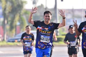 BIB: 20742, 
                            <button type="button" onclick="openModal(3742378)" class="btn btn-primary btn-sm float-right btn-popup" data-toggle="modal" data-target=".modal-high-quality">
                        <i class="fas fa-shopping-cart"></i> Add to Cart
                    </button>
                                            <button type="button" onclick="isThisMe(3742378, true)" class="btn btn-success btn-sm float-right btn-popup btn-isme hidden" data-toggle="tooltip" data-placement="bottom" title="นี่คือรูปของคุณใช่ไหม คลิกที่นี่เพื่อเอาเข้าอัลบั้ม">
                        <i class="fas fa-plus"></i> Add to album
                    </button>
                    <button type="button" onclick="isThisMe(3742378, false)" class="btn btn-warning btn-sm float-right btn-popup btn-isnotme hidden">
                        <i class="fas fa-ban"></i> Remove from album
                    </button>