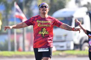 BIB: 
                            <button type="button" onclick="openModal(3668404)" class="btn btn-primary btn-sm float-right btn-popup" data-toggle="modal" data-target=".modal-high-quality">
                        <i class="fas fa-shopping-cart"></i> Add to Cart
                    </button>
                                            <button type="button" onclick="isThisMe(3668404, true)" class="btn btn-success btn-sm float-right btn-popup btn-isme hidden" data-toggle="tooltip" data-placement="bottom" title="นี่คือรูปของคุณใช่ไหม คลิกที่นี่เพื่อเอาเข้าอัลบั้ม">
                        <i class="fas fa-plus"></i> Add to album
                    </button>
                    <button type="button" onclick="isThisMe(3668404, false)" class="btn btn-warning btn-sm float-right btn-popup btn-isnotme hidden">
                        <i class="fas fa-ban"></i> Remove from album
                    </button>