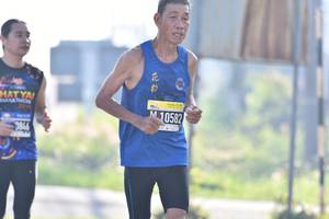 BIB: 0582
                            <button type="button" onclick="openModal(3739290)" class="btn btn-primary btn-sm float-right btn-popup" data-toggle="modal" data-target=".modal-high-quality">
                        <i class="fas fa-shopping-cart"></i> Add to Cart
                    </button>
                                            <button type="button" onclick="isThisMe(3739290, true)" class="btn btn-success btn-sm float-right btn-popup btn-isme hidden" data-toggle="tooltip" data-placement="bottom" title="นี่คือรูปของคุณใช่ไหม คลิกที่นี่เพื่อเอาเข้าอัลบั้ม">
                        <i class="fas fa-plus"></i> Add to album
                    </button>
                    <button type="button" onclick="isThisMe(3739290, false)" class="btn btn-warning btn-sm float-right btn-popup btn-isnotme hidden">
                        <i class="fas fa-ban"></i> Remove from album
                    </button>