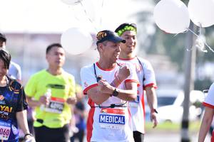 BIB: 060
                            <button type="button" onclick="openModal(3692730)" class="btn btn-primary btn-sm float-right btn-popup" data-toggle="modal" data-target=".modal-high-quality">
                        <i class="fas fa-shopping-cart"></i> Add to Cart
                    </button>
                                            <button type="button" onclick="isThisMe(3692730, true)" class="btn btn-success btn-sm float-right btn-popup btn-isme hidden" data-toggle="tooltip" data-placement="bottom" title="นี่คือรูปของคุณใช่ไหม คลิกที่นี่เพื่อเอาเข้าอัลบั้ม">
                        <i class="fas fa-plus"></i> Add to album
                    </button>
                    <button type="button" onclick="isThisMe(3692730, false)" class="btn btn-warning btn-sm float-right btn-popup btn-isnotme hidden">
                        <i class="fas fa-ban"></i> Remove from album
                    </button>