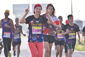 BIB: 11870
                            <button type="button" onclick="openModal(3765521)" class="btn btn-primary btn-sm float-right btn-popup" data-toggle="modal" data-target=".modal-high-quality">
                        <i class="fas fa-shopping-cart"></i> Add to Cart
                    </button>
                                            <button type="button" onclick="isThisMe(3765521, true)" class="btn btn-success btn-sm float-right btn-popup btn-isme hidden" data-toggle="tooltip" data-placement="bottom" title="นี่คือรูปของคุณใช่ไหม คลิกที่นี่เพื่อเอาเข้าอัลบั้ม">
                        <i class="fas fa-plus"></i> Add to album
                    </button>
                    <button type="button" onclick="isThisMe(3765521, false)" class="btn btn-warning btn-sm float-right btn-popup btn-isnotme hidden">
                        <i class="fas fa-ban"></i> Remove from album
                    </button>