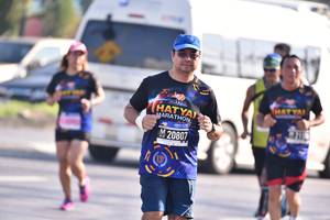 BIB: 20807, 
                            <button type="button" onclick="openModal(3663150)" class="btn btn-primary btn-sm float-right btn-popup" data-toggle="modal" data-target=".modal-high-quality">
                        <i class="fas fa-shopping-cart"></i> Add to Cart
                    </button>
                                            <button type="button" onclick="isThisMe(3663150, true)" class="btn btn-success btn-sm float-right btn-popup btn-isme hidden" data-toggle="tooltip" data-placement="bottom" title="นี่คือรูปของคุณใช่ไหม คลิกที่นี่เพื่อเอาเข้าอัลบั้ม">
                        <i class="fas fa-plus"></i> Add to album
                    </button>
                    <button type="button" onclick="isThisMe(3663150, false)" class="btn btn-warning btn-sm float-right btn-popup btn-isnotme hidden">
                        <i class="fas fa-ban"></i> Remove from album
                    </button>