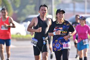 BIB: 20191
                            <button type="button" onclick="openModal(3741932)" class="btn btn-primary btn-sm float-right btn-popup" data-toggle="modal" data-target=".modal-high-quality">
                        <i class="fas fa-shopping-cart"></i> Add to Cart
                    </button>
                                            <button type="button" onclick="isThisMe(3741932, true)" class="btn btn-success btn-sm float-right btn-popup btn-isme hidden" data-toggle="tooltip" data-placement="bottom" title="นี่คือรูปของคุณใช่ไหม คลิกที่นี่เพื่อเอาเข้าอัลบั้ม">
                        <i class="fas fa-plus"></i> Add to album
                    </button>
                    <button type="button" onclick="isThisMe(3741932, false)" class="btn btn-warning btn-sm float-right btn-popup btn-isnotme hidden">
                        <i class="fas fa-ban"></i> Remove from album
                    </button>