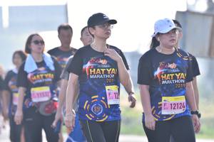 BIB: 201, 2019, 1152, 12124
                            <button type="button" onclick="openModal(3752521)" class="btn btn-primary btn-sm float-right btn-popup" data-toggle="modal" data-target=".modal-high-quality">
                        <i class="fas fa-shopping-cart"></i> Add to Cart
                    </button>
                                            <button type="button" onclick="isThisMe(3752521, true)" class="btn btn-success btn-sm float-right btn-popup btn-isme hidden" data-toggle="tooltip" data-placement="bottom" title="นี่คือรูปของคุณใช่ไหม คลิกที่นี่เพื่อเอาเข้าอัลบั้ม">
                        <i class="fas fa-plus"></i> Add to album
                    </button>
                    <button type="button" onclick="isThisMe(3752521, false)" class="btn btn-warning btn-sm float-right btn-popup btn-isnotme hidden">
                        <i class="fas fa-ban"></i> Remove from album
                    </button>