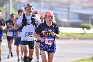 BIB: 2092, 22042
                            <button type="button" onclick="openModal(3664937)" class="btn btn-primary btn-sm float-right btn-popup" data-toggle="modal" data-target=".modal-high-quality">
                        <i class="fas fa-shopping-cart"></i> Add to Cart
                    </button>
                                            <button type="button" onclick="isThisMe(3664937, true)" class="btn btn-success btn-sm float-right btn-popup btn-isme hidden" data-toggle="tooltip" data-placement="bottom" title="นี่คือรูปของคุณใช่ไหม คลิกที่นี่เพื่อเอาเข้าอัลบั้ม">
                        <i class="fas fa-plus"></i> Add to album
                    </button>
                    <button type="button" onclick="isThisMe(3664937, false)" class="btn btn-warning btn-sm float-right btn-popup btn-isnotme hidden">
                        <i class="fas fa-ban"></i> Remove from album
                    </button>