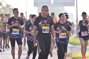 BIB: 1026, 11208, 11807
                            <button type="button" onclick="openModal(3769790)" class="btn btn-primary btn-sm float-right btn-popup" data-toggle="modal" data-target=".modal-high-quality">
                        <i class="fas fa-shopping-cart"></i> Add to Cart
                    </button>
                                            <button type="button" onclick="isThisMe(3769790, true)" class="btn btn-success btn-sm float-right btn-popup btn-isme hidden" data-toggle="tooltip" data-placement="bottom" title="นี่คือรูปของคุณใช่ไหม คลิกที่นี่เพื่อเอาเข้าอัลบั้ม">
                        <i class="fas fa-plus"></i> Add to album
                    </button>
                    <button type="button" onclick="isThisMe(3769790, false)" class="btn btn-warning btn-sm float-right btn-popup btn-isnotme hidden">
                        <i class="fas fa-ban"></i> Remove from album
                    </button>