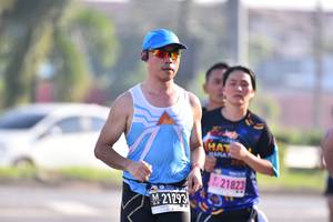 BIB: 21823, 21293
                            <button type="button" onclick="openModal(3662588)" class="btn btn-primary btn-sm float-right btn-popup" data-toggle="modal" data-target=".modal-high-quality">
                        <i class="fas fa-shopping-cart"></i> Add to Cart
                    </button>
                                            <button type="button" onclick="isThisMe(3662588, true)" class="btn btn-success btn-sm float-right btn-popup btn-isme hidden" data-toggle="tooltip" data-placement="bottom" title="นี่คือรูปของคุณใช่ไหม คลิกที่นี่เพื่อเอาเข้าอัลบั้ม">
                        <i class="fas fa-plus"></i> Add to album
                    </button>
                    <button type="button" onclick="isThisMe(3662588, false)" class="btn btn-warning btn-sm float-right btn-popup btn-isnotme hidden">
                        <i class="fas fa-ban"></i> Remove from album
                    </button>